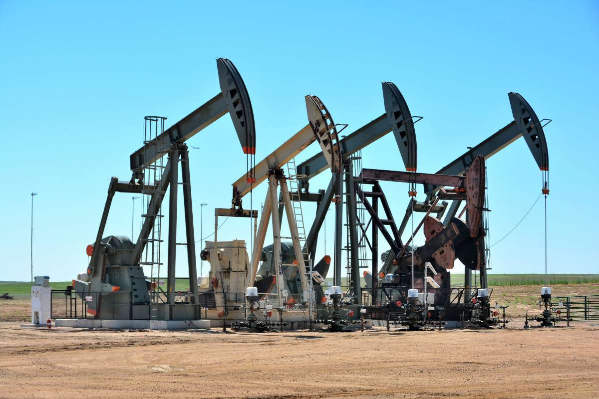 Invest in Oil Wells: A Strategic Move for Investors