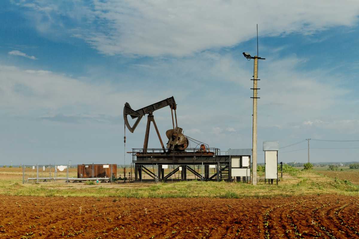 Advantages and Disadvantages of Horizontal Drilling | Oil Gas Energy Magazine