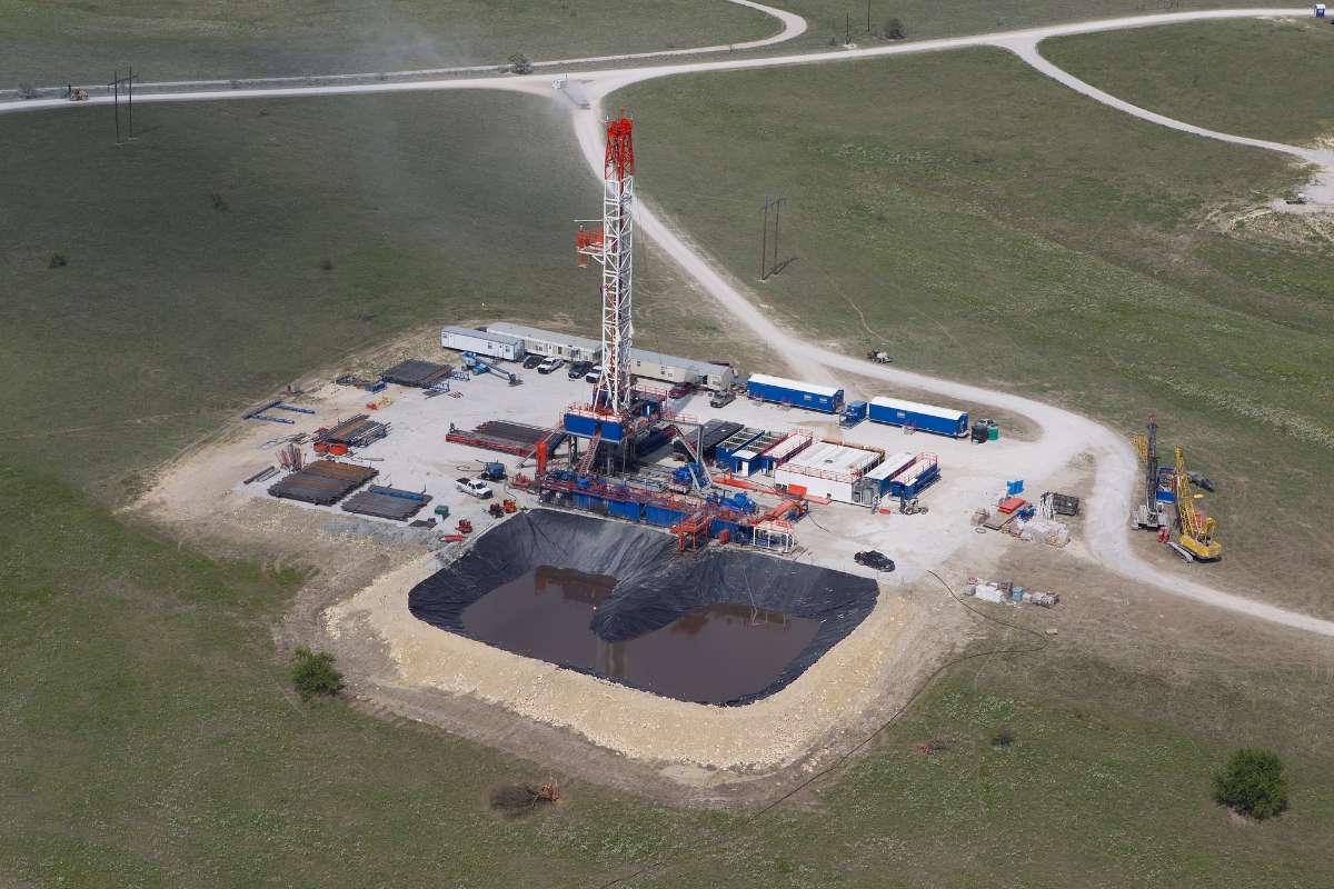 How Hydraulic Fracturing Works: A Comprehensive Guide