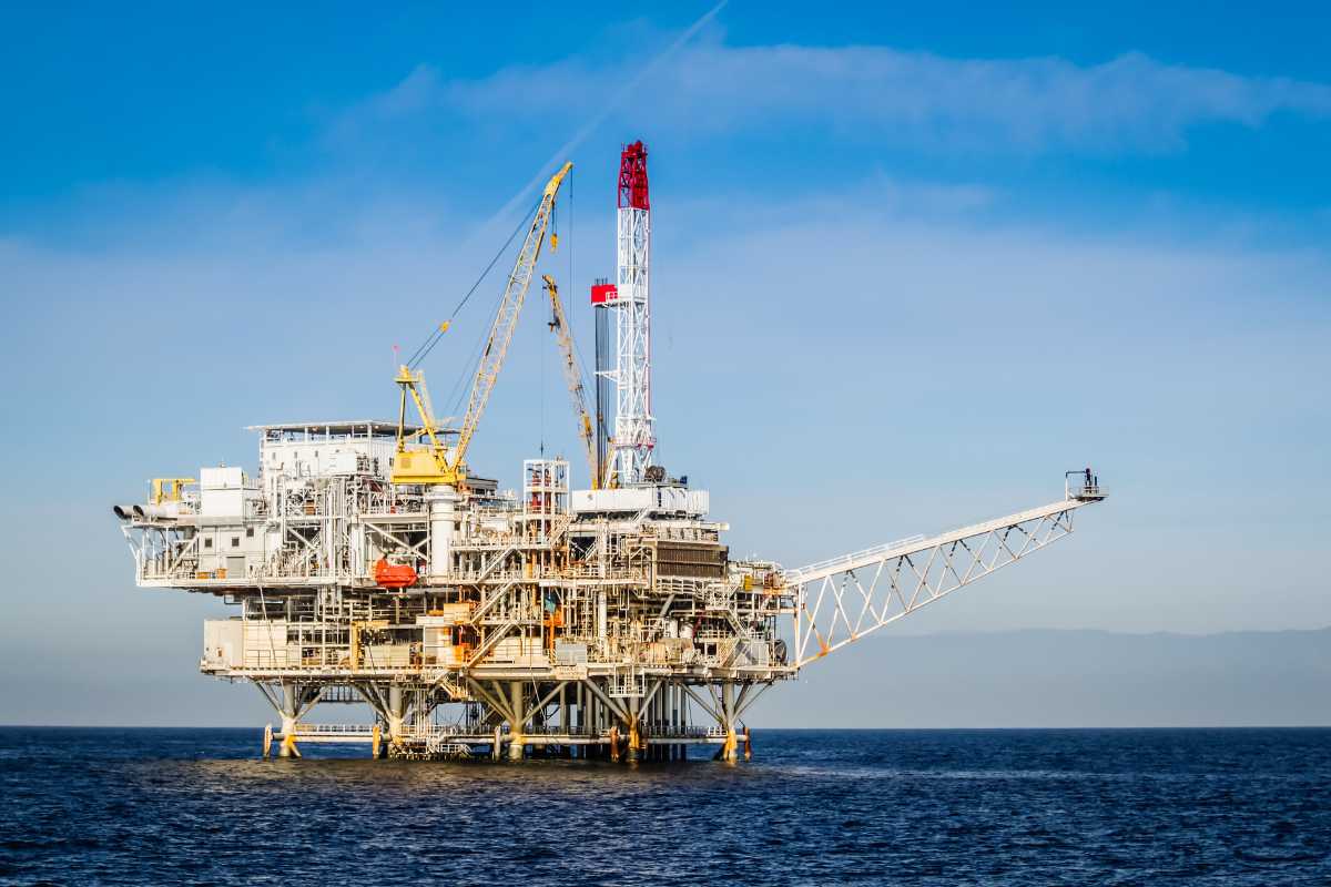 Deep Offshore Technology: A Comprehensive Guide | Oil Gas Energy Magazine