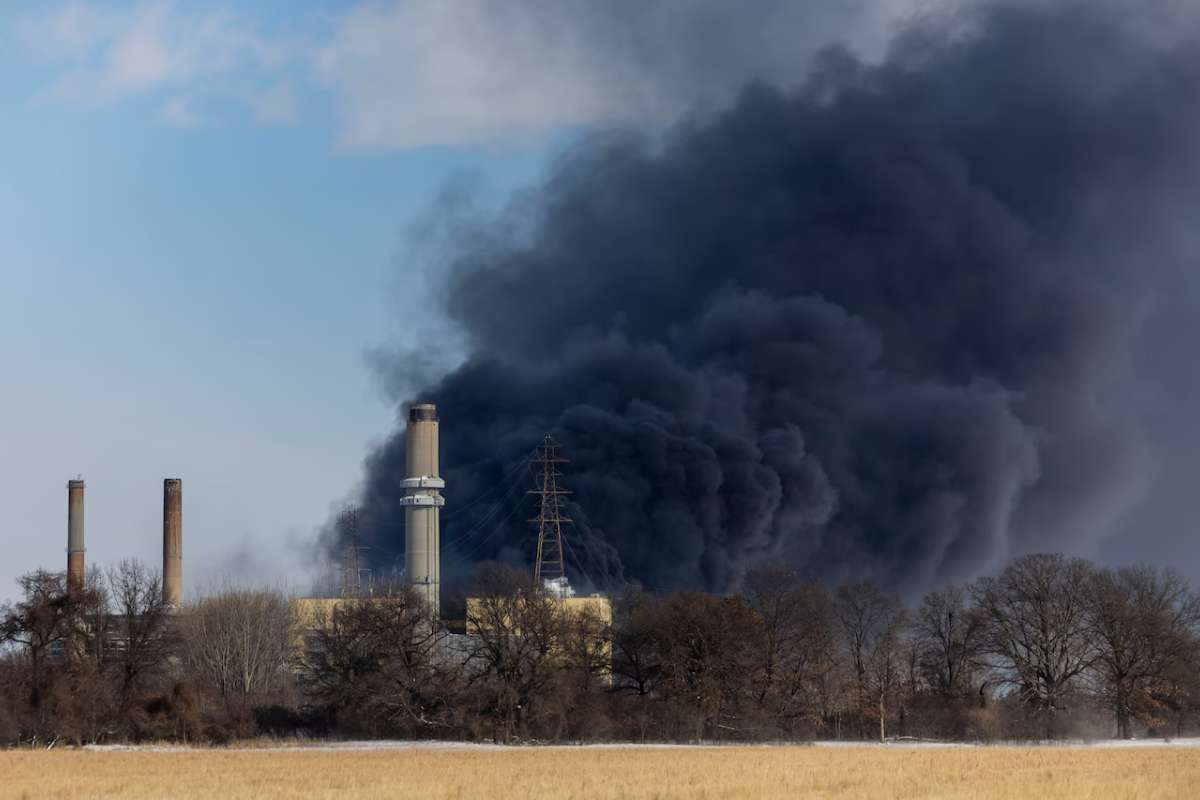 Fire at Consumers Energy Plant Sparks Smoke and Oil Spill