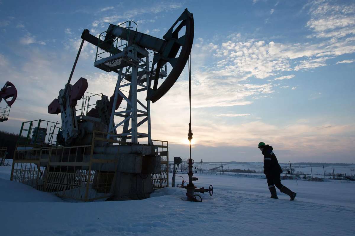 Oil Prices Steady After Weeklong Decline Amid OPEC+ Output Hike | Oil Gas Energy Magazine