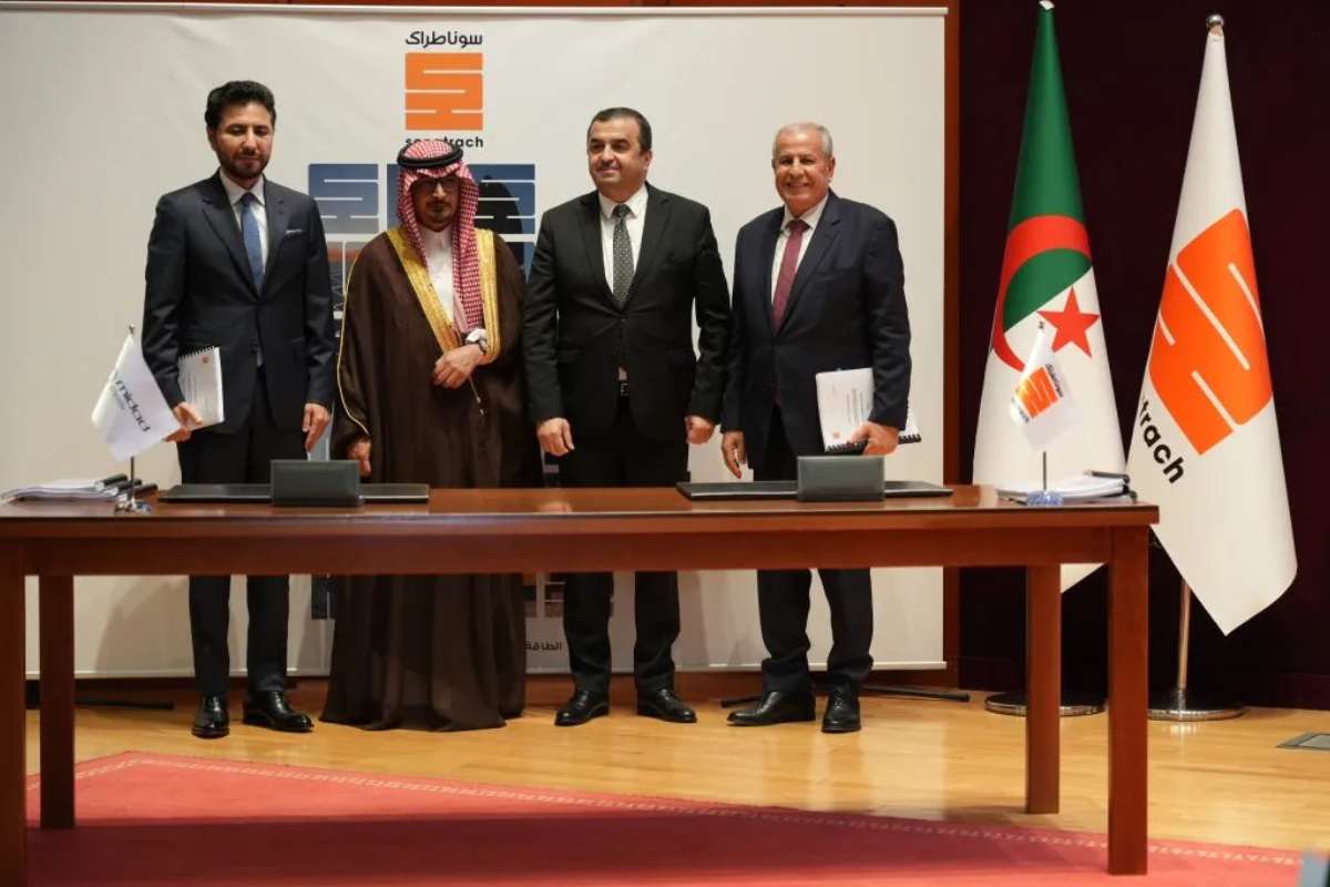 Algeria Signs $5.4 Billion Energy Deal with Saudi Midad