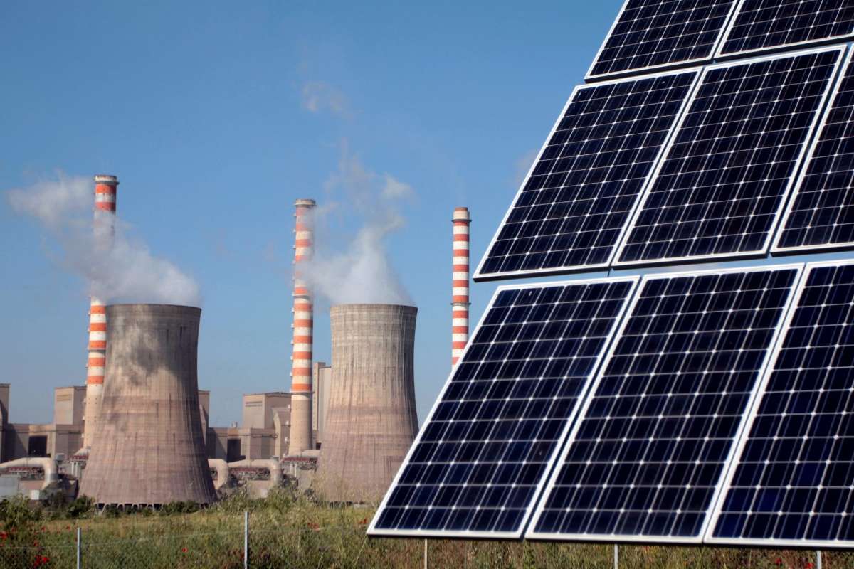 Renewable Energy Overtakes Coal in Global Power Generation
