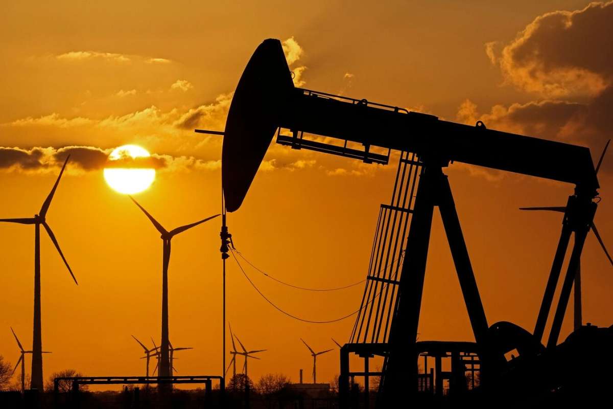 Oil prices dip as U.S. crude inventories rise, OPEC revises outlook
