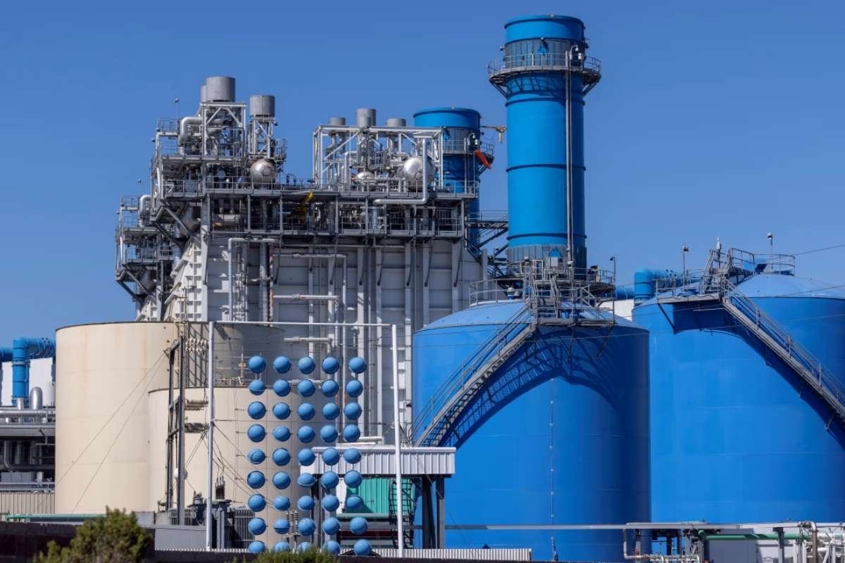 Natural Gas Prices Edge Higher as Traders Hunt for a Market Bottom